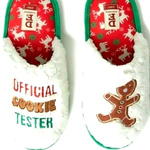 DF by Dearfoams Brand Slippers ~ Sizes Small/Large/Extra-Large
